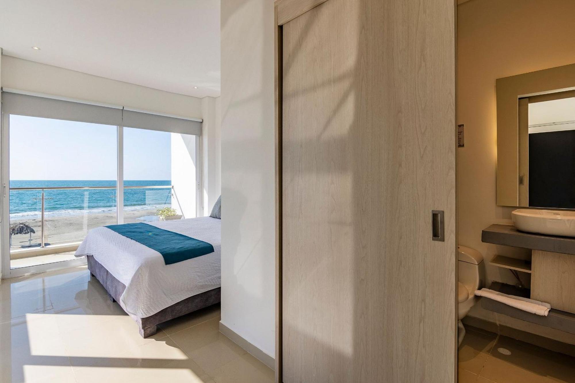 Amazing Beach House 13Br W/Pool & Staff Cartagena Exteriör bild