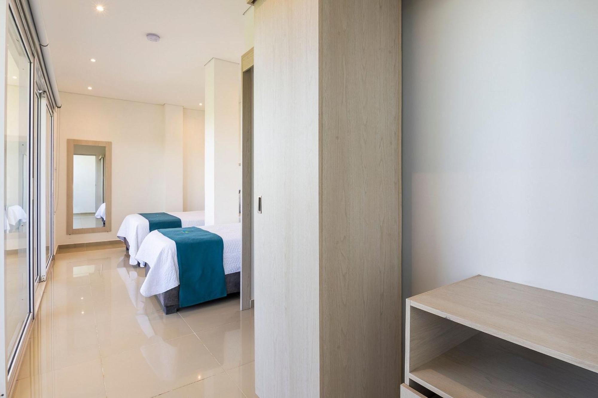 Amazing Beach House 13Br W/Pool & Staff Cartagena Exteriör bild